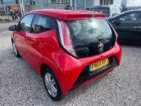 used Toyota Aygo 1.0 VVT-i X-Pression 5dr x-shift