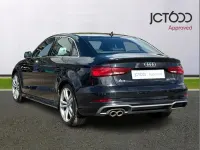 Begagnad Audi A3 S-Line 147 HK (108 kW) 2020 Svart Sedan