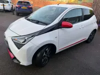 Used Toyota Aygo Trend 72 HP (52 kW) 2019 White Hatchback