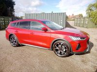 Used Ford Focus Active X 155 HP (114 kW) 2024 Red Estate