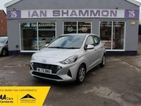 Used Hyundai i10 SE 67 HP (49 kW) 2023 Silver Hatchback
