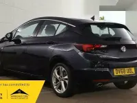 Used Vauxhall Astra SRi 200 HP (147 kW) 2018 Blue Hatchback