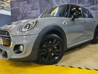 Used Mini Cooper S Hatch 189 HP (139 kW) 2019 Grey Hatchback