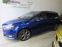 Used Ford Focus ST 185 HP (136 kW) 2016 Blue Estate