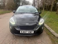 Used Ford Fiesta Zetec 100 HP (73 kW) 2017 Black Hatchback