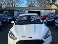 Used Ford Focus Zetec 120 HP (88 kW) 2015 White Estate