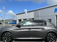 Used Peugeot 208 Allure 102 HP (75 kW) 2021 Hatchback