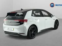 Used VW ID.3 Pro 150 kW (204 HP) 2021 White Hatchback