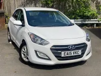 Used Hyundai i30 SE 110 HP (80 kW) 2015 White Hatchback