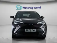 Used Toyota C-HR 122 HP (89 kW) 2023 Purple SUV