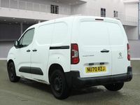 Used Peugeot Partner 2020 White MPV
