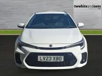 Used Suzuki Swace 140 HP (102 kW) 2023 Super white Estate