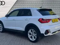 Usado Audi A1 Comfort 116 HP (85 kW) 2019 Branco SUV