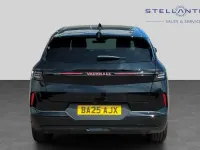 Used Vauxhall Grandland X GSe 143 HP (105 kW) 2025 Black SUV