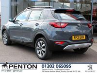 Used Kia Stonic 99 HP (72 kW) 2021 Grey SUV