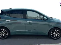 Used Hyundai i10 Premium 79 HP (58 kW) 2025 Green Hatchback