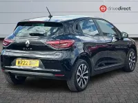 Used Renault Clio Iconic 90 HP (66 kW) 2022 Black Hatchback