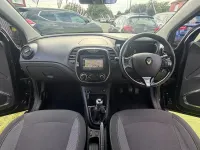 Used Renault Captur Dynamique 110 HP (80 kW) 2015 Black/cream SUV