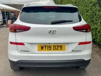Usado Hyundai Tucson SE 132 HP (97 kW) 2019 SUV