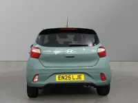 Used Hyundai i10 Premium 79 HP (58 kW) 2025 Mangrove green Hatchback