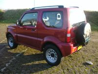 Used Suzuki Jimny 85 HP (62 kW) 2010 Red SUV