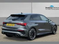 Begagnad Audi RS3 Sport 400 HK (294 kW) 2023 Grå Sedan