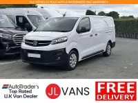Used Vauxhall Vivaro 145 HP (106 kW) 2023 White MPV