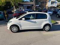Used VW up! move up! 60 HP (44 kW) 2014 White Hatchback