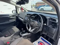 Second-hand Honda Jazz EX 102 CP (75 kW) 2018 Alb Hatchback