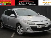 Usado Renault Mégane Dynamique 110 HP (80 kW) 2009 Prateado Citadino