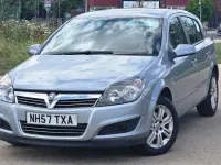 Used Vauxhall Astra Design Edition 2008 Silver Hatchback