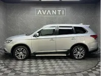 Used Mitsubishi Outlander 147 HP (108 kW) 2017 Silver SUV