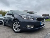 Używany Kia Ceed 2014 Niebieski Hatchback