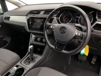 Used VW Touran SE 150 HP (110 kW) 2021 White MPV