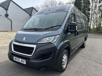 Begagnad Peugeot Boxer 140 HK (102 kW) 2020 Grå Van