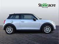 Usado Mini Cooper S Classic 188 HP (138 kW) 2019 Prateado Citadino