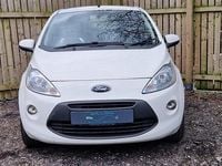 Begagnad Ford Ka Zetec 69 HK (50 kW) 2015 Vit Halvkombi