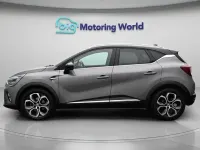 Usado Renault Captur Techno 145 HP (106 kW) 2023 Cinzento SUV