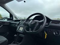 Used VW Caddy Maxi Startline 102 HP (75 kW) 2016 Blue MPV