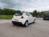 Used Alfa Romeo MiTo Distinctive 85 HP (62 kW) 2013 White Hatchback