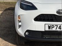 Used Toyota Yaris Cross 113 HP (83 kW) 2025 White SUV