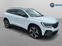 Used Renault Austral Iconic Esprit Alpine 200 HP (147 kW) 2023 White SUV