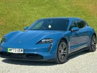 Used Porsche Taycan 4S Sport Turismo Performance Package 419 kW (571 HP) 2023 Blue Estate