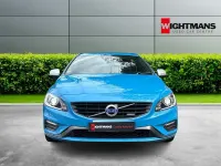 Used Volvo V60 R-Design 115 HP (84 kW) 2015 Blue Estate