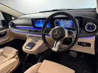Used Mercedes V300 237 HP (174 kW) 2024 Black MPV