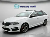 Used Skoda Octavia vRS 188 HP (138 kW) 2020 White Estate