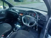 Używany Citroën DS3 2011 Srebrny Hatchback