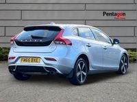 Used Volvo V40 R-Design 150 HP (110 kW) 2016 Silver Hatchback