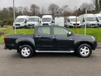 Used Isuzu D-Max 2017 Black Pickup