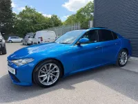 Used Alfa Romeo Giulia Veloce 280 HP (205 kW) 2017 Blue Sedan